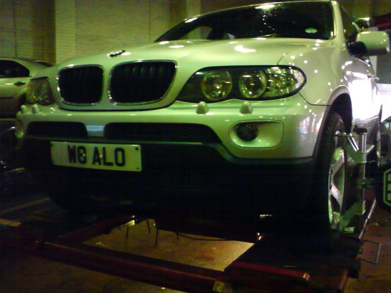BMWX5W8ALO-pic.jpg