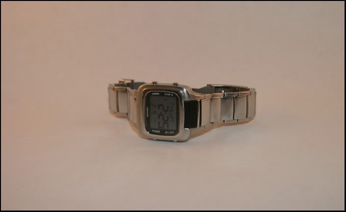 IMAGE: http://i102.photobucket.com/albums/m102/Baldingo540/Watch.jpg