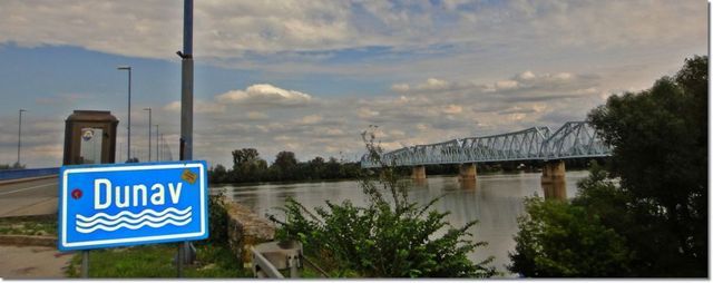  photo dunavski most.jpg