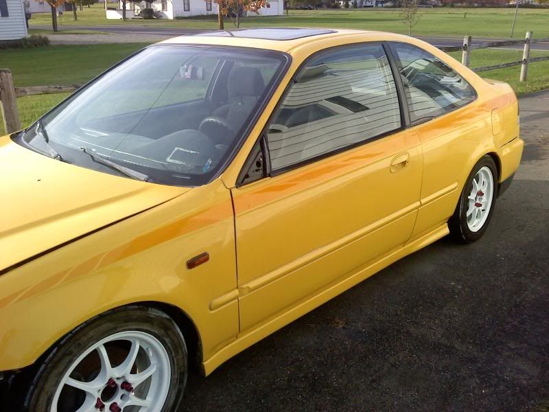 http://i102.photobucket.com/albums/m109/y_tu_freeman/civic5.jpg