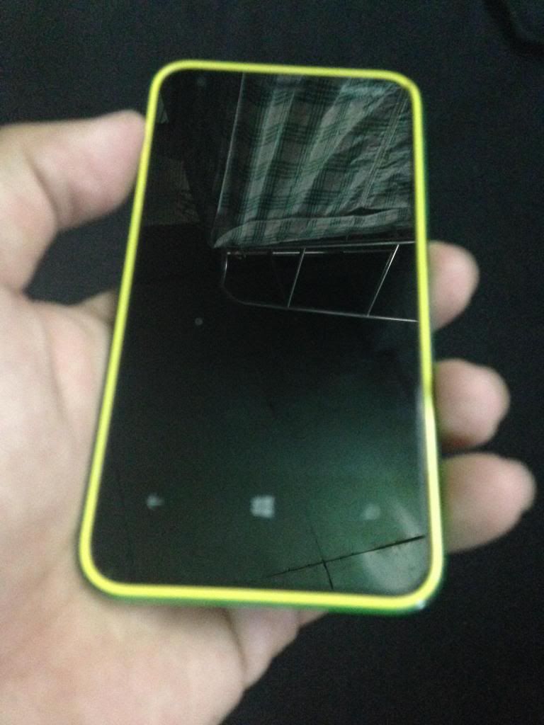 Cap Nokia Lumia 620 den va xanh - 2