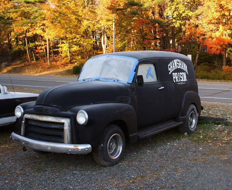 IMAGE: http://i102.photobucket.com/albums/m114/BeccaNH/Fall%202006/IMG_0056_edited-2.jpg