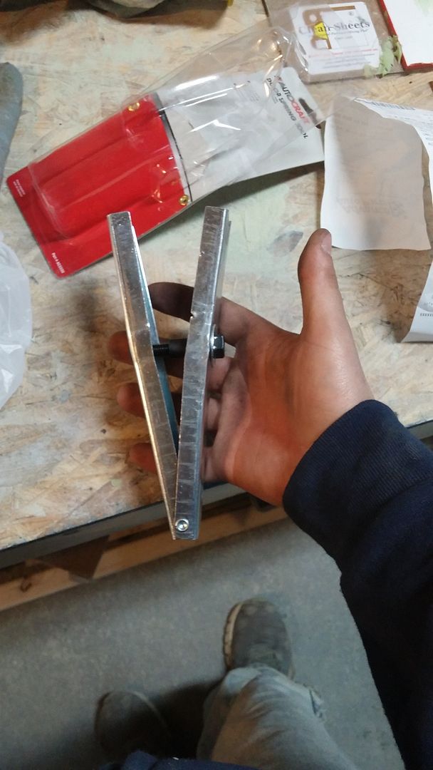 Door Spring Hit Me In The Face During Install W Gm Spring Tool