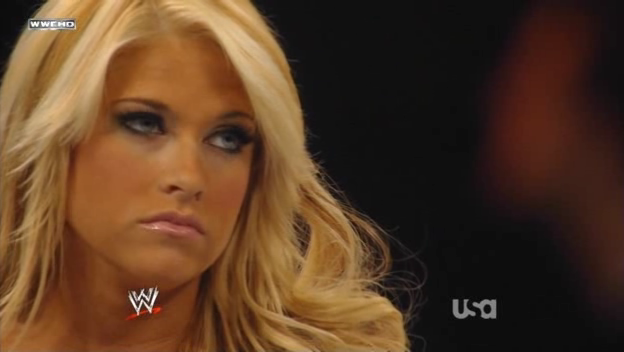 kelly kelly 2011. Re: Kelly Kelly has a quot;special