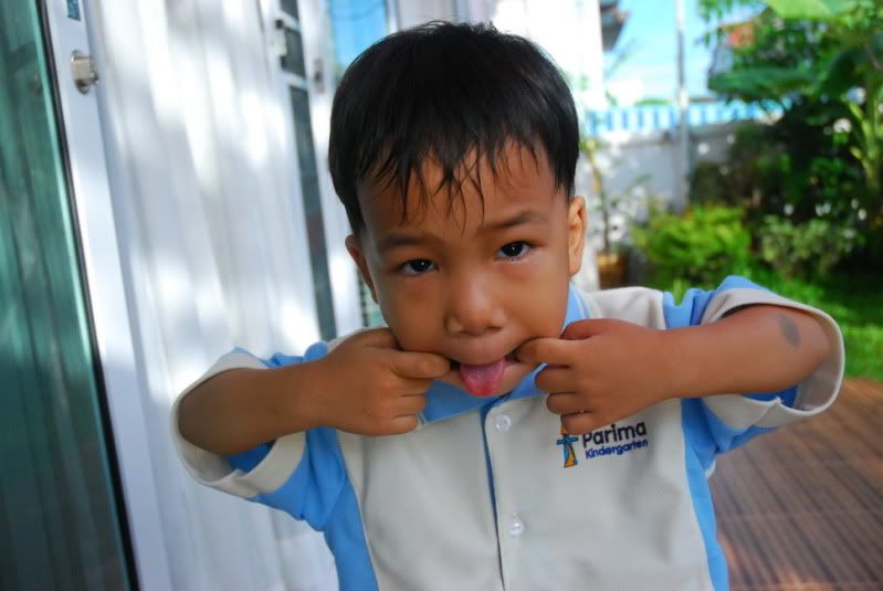 พี่เปิดเทอม น้อง 4 เดือน