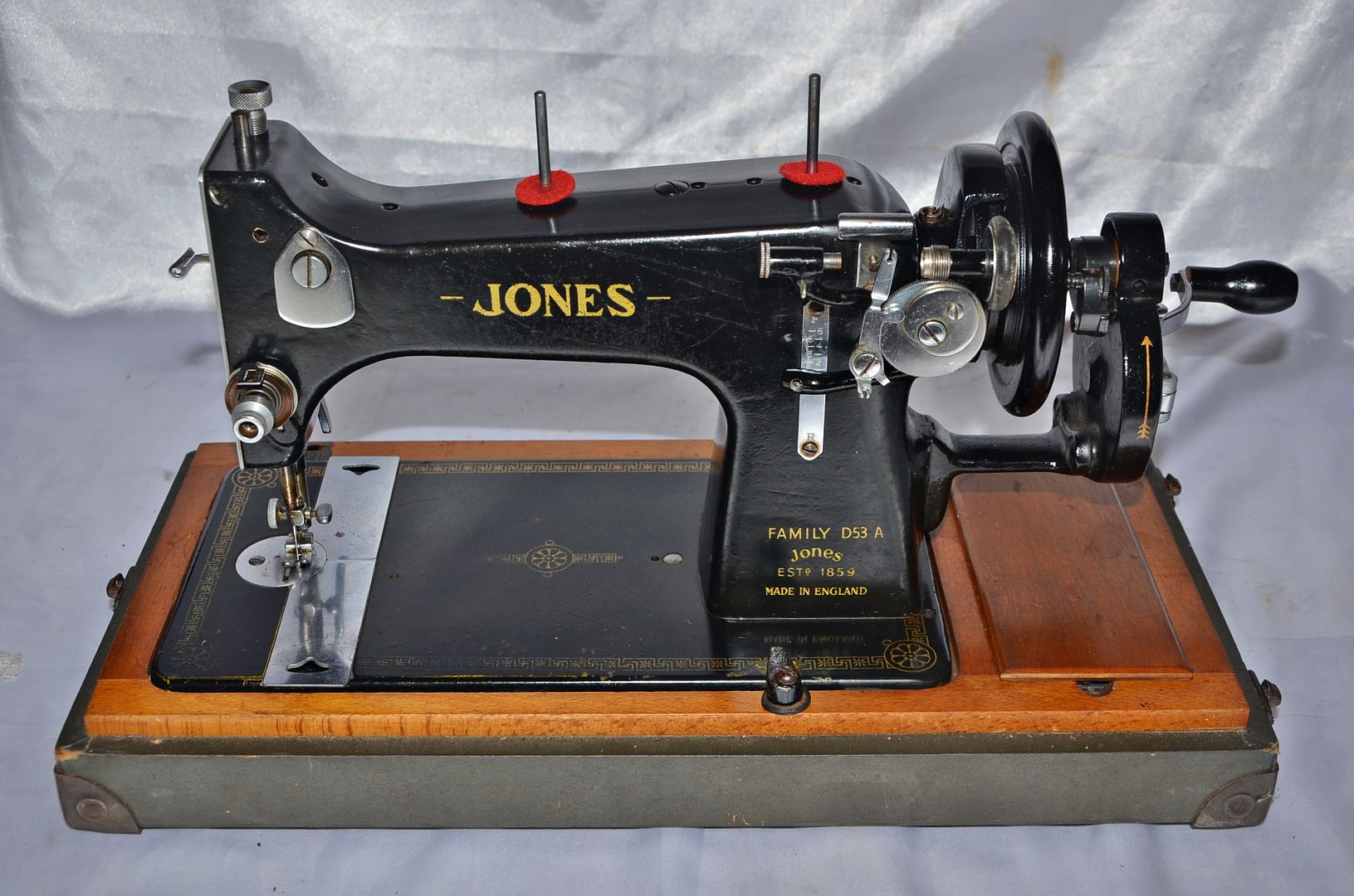 ANTIQUE VINTAGE JONES ENGLAND MECHANICAL HAND CRANK SEWING MACHINE 11street Malaysia Antiques