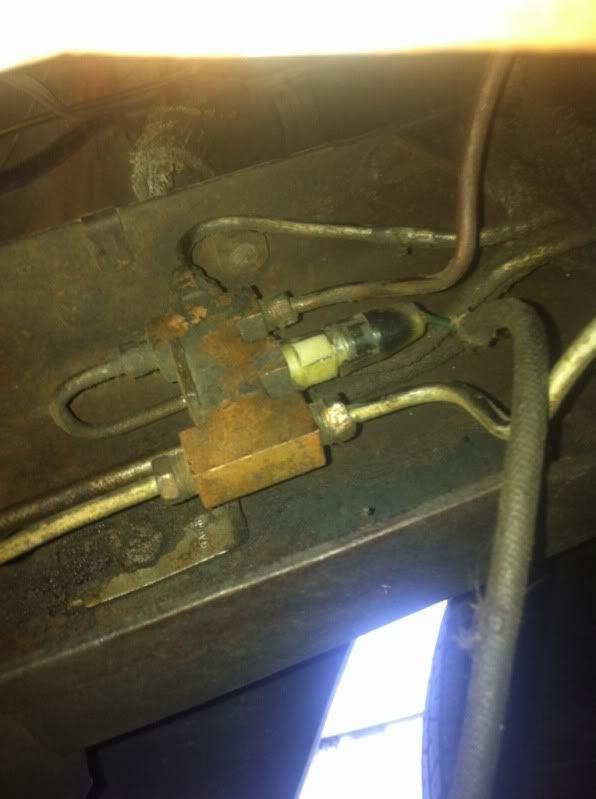 The new brake problem after changing master cylinder The