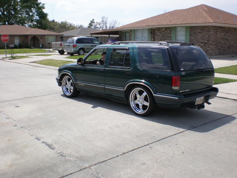 blazer001.jpg